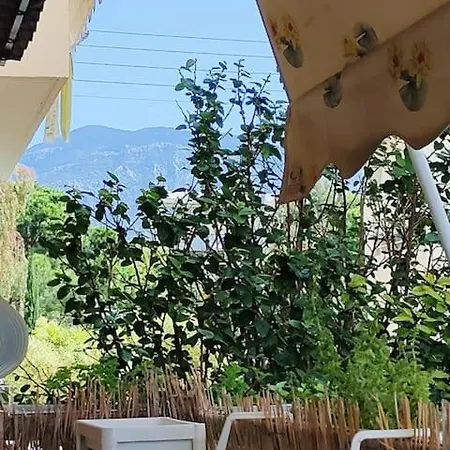 Διαμέρισμα δίπλα στο πάρκο